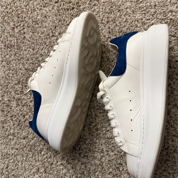 Alexander McQueen sneakers with blue - Picture 8 of 8